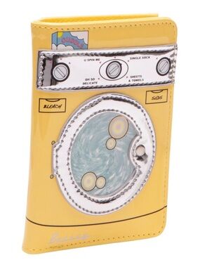 Betsey Johnson SPIN ME Bifold Wallet